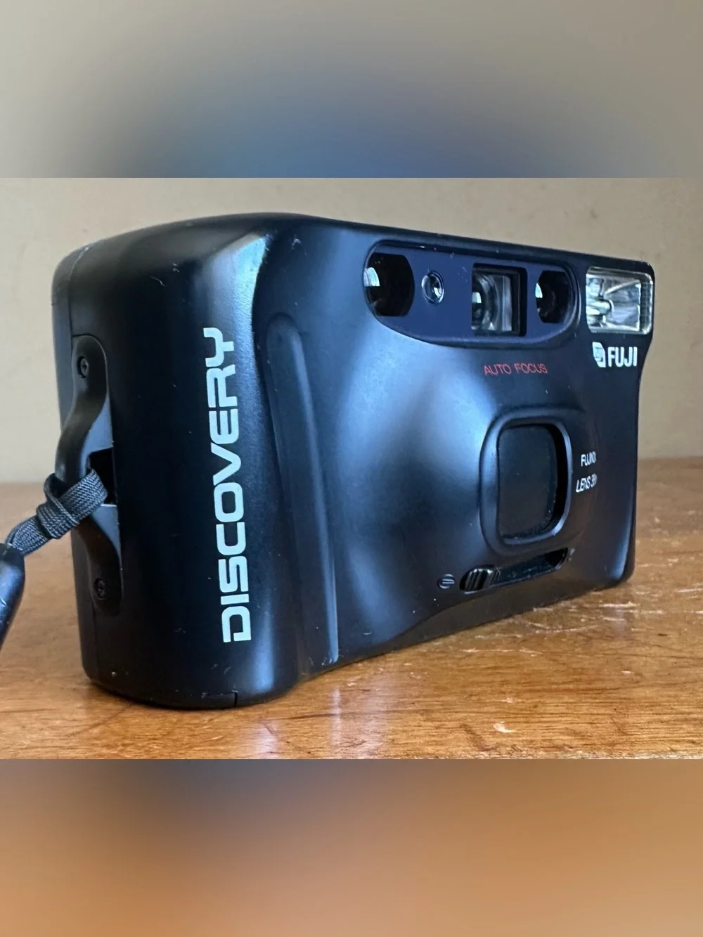 Fuji Discovery 80 Date 35mm Film Compact Drop-In Camera w/ Fujinon 35mm Lens